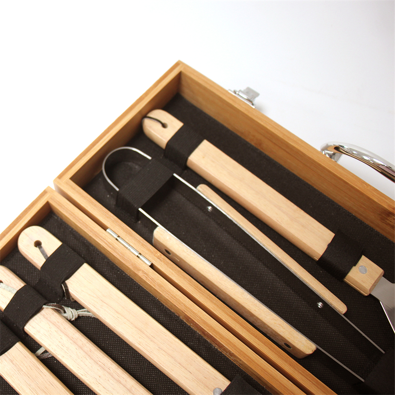 custom bbq grill tool set with case