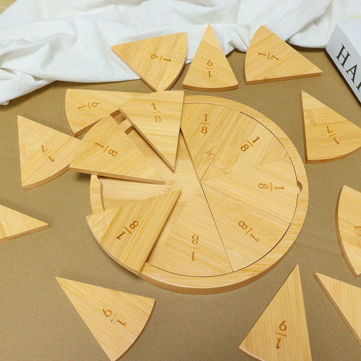 Bamboo fraction set with tray