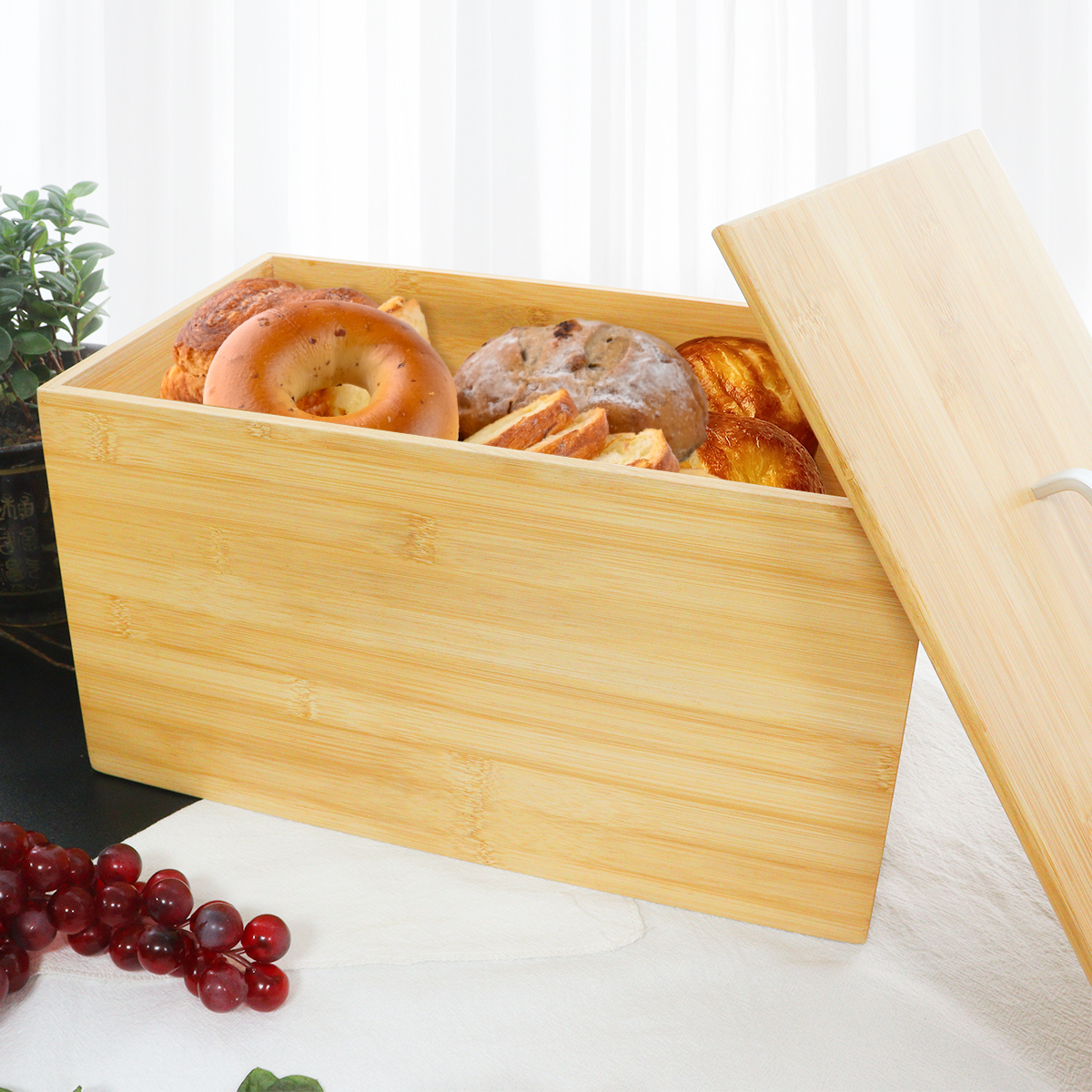 Custom Bamboo Bread Storage Box Kitchen Organizer Box with Lid